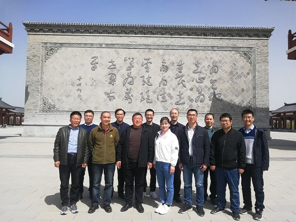 a0d0885ce7b641a29c7828635d6f4018.jpg 张载祠合影.jpg