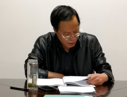 a1a6fd0e847642f893d30b5e86aa4d8d.jpg 傅朝荣发言.jpg